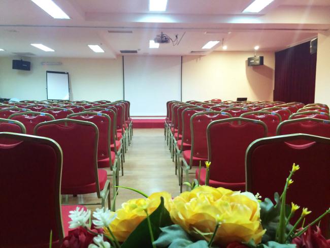 Cho thuê phòng hội trường đẹp, giá tốt - LH: 0912. 123. 267