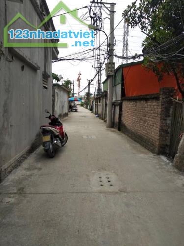 Bán lô đất, ngõ ô tô, An Dương Vương, ngay cạnh khu đô thị Ciputra, 100m2 mặt tiền 6,5m