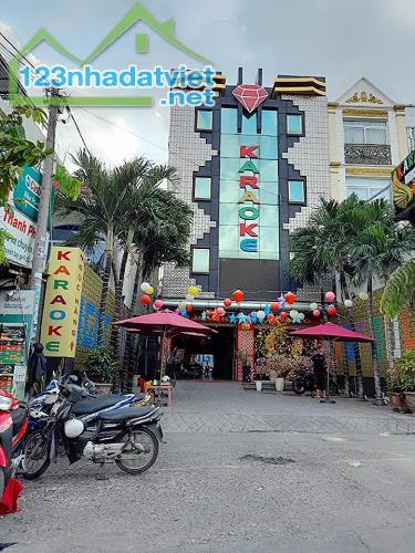 Bán Nhà Mặt Tiền Nguyễn Văn Quá 2 Tầng 278m2 Giá 18.5 tỷ. - 2