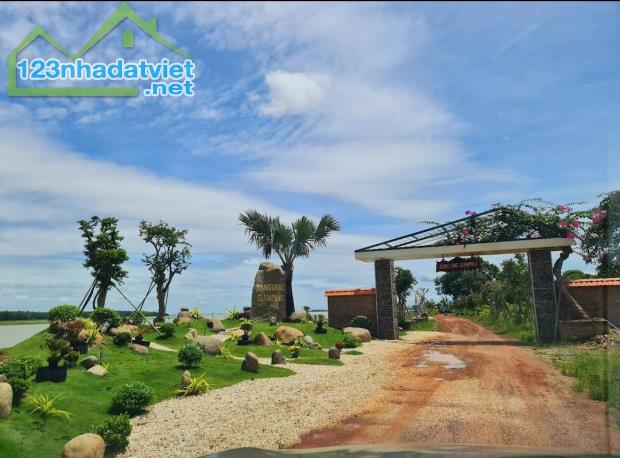 Đất view hồ Dầu Tiếng xã Định An, lô góc thích hợp làm nhà nghỉ dưỡng, 32x43, 1ty980 SHR - 1