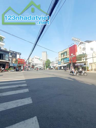 Nhà bán đường Nguyễn Văn Hoa gần trường Cơ Điện; 1 trệt 1 lầu 152m2 giá giảm còn 5,2 tỷ