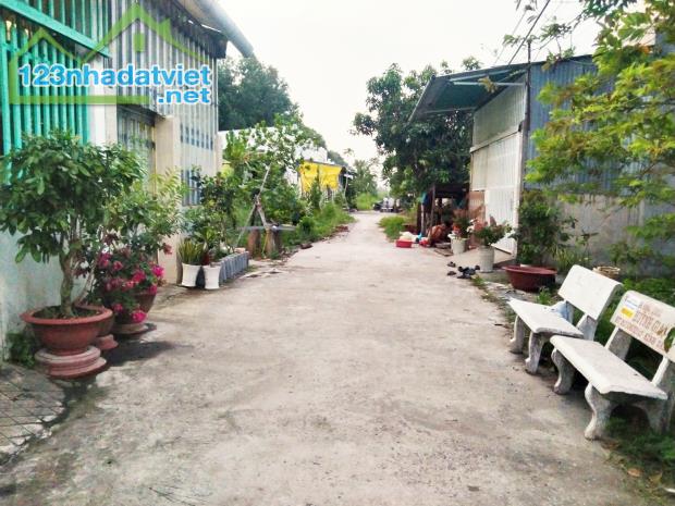 Đất 4.5x16 nhà đông hẻm rộng ô tô Đường Nguyễn Chí Thanh - 1