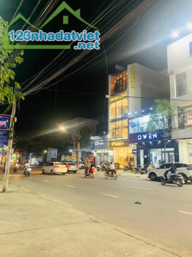 Nhà bán Mặt tiền kinh doanh Phạm Văn Thuận; 420m2 ngang 10m đang cho thu nhập 1,8 tỷ/năm - 3