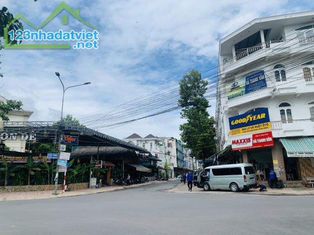Bán nhà mặt tiền đường N1 phường Bửu Long 1 trệt 3 lầu 90m2 giá rẻ nhất thị trường 5.7 tỷ - 5