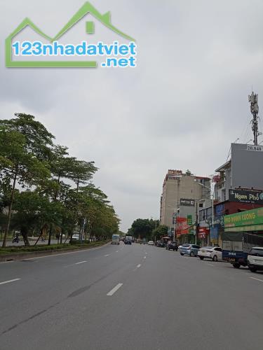 Mặt phố Cổ Linh - Long Biên - mặt tiền 7m - vỉa hè rộng - View thoáng - trung tâm sầm uất - 2