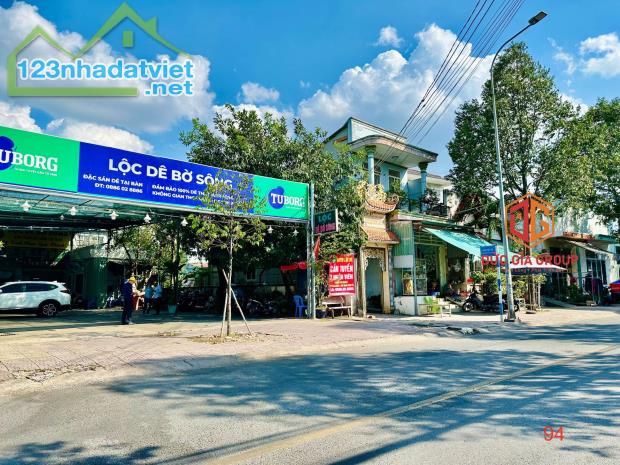 Đất bán đường Nguyễn Thành Phương, Thống Nhất; lô góc 2 mặt tiền 320m2 thổ cư giá 23 tỷ