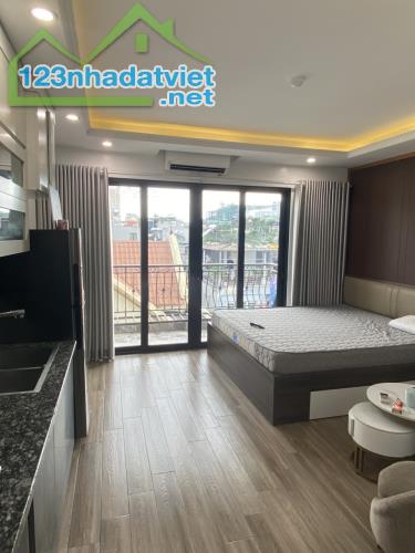 Cho thuê Căn Apartment tại ngõ 29 Võng Thị, Bưởi, Tây Hồ. View hồ bất tận. Chỉ 6.5tr - 4