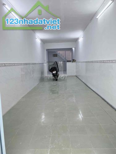 🔥 Nhà mới đẹp 2 tầng sát Mặt tiền Nguyễn Trọng Tuyển