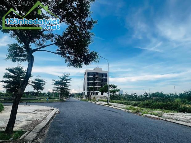 Bán lô đất Khu V5 FPT City Đà Nẵng 2.6 tỷ - 3