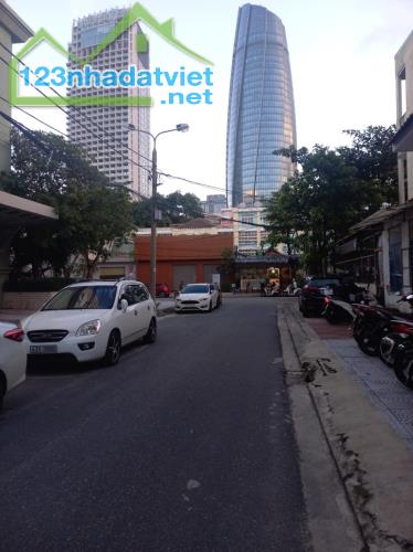 ♣ Nhà đường Nhựa có lề Nguyễn Du Ô tô đậu cửa, 65m2, 4 Mê kiên cố - 3