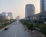 Cho thuê SH 304m2 mặt đường Võ Chí Công, cạnh Lotte giá 45 triệu/tháng.