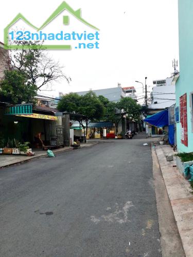 Bán nhà  VTKD 16M giáp quận  Tân Phú  DT 5 x20 - 2Tang chỉ 7,5 tỷ TL