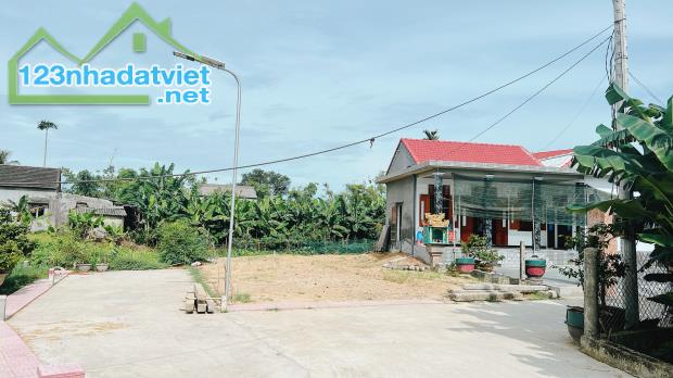 Bán đất Quảng An thôn Phú Lương B, cách UBND, trường học bán kính 1km. Cách sông Bồ chỉ 30 - 1