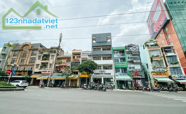 Nhà bán MT khu  Phan Xích Long, Phú Nhuận – 6.5*21-NH:8m -  Giá 23 tỷ TL(178tr/m2) - 4
