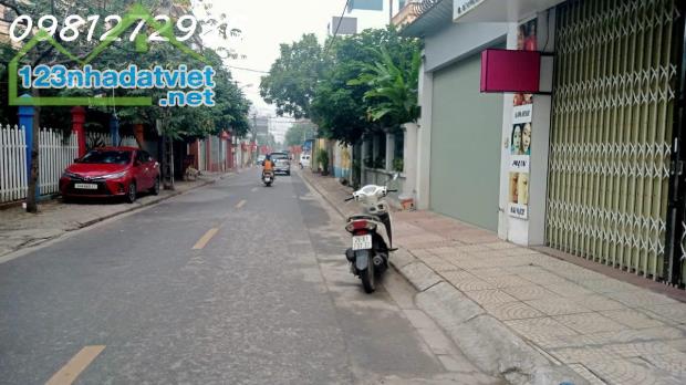 * Chính chủ bán nhà mặt phố Sài Đồng Long Biên Hà Nội  kinh doanh đa dạng dòng tiền ,diện - 1