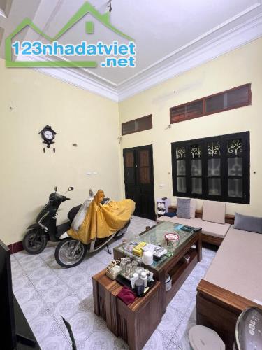 Chính chủ gửi bán nhà phố Bà Triệu - Hà Đông 45m - 3