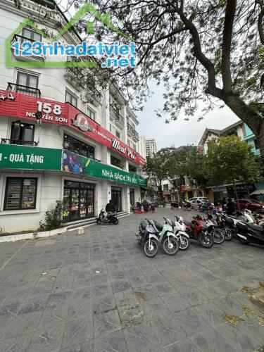 [Siêu đẹp siêu hiếm]- Chính chủ cho thuê mặt bằng kinh doanh tầng 1 mặt phố Nguyễn Sơn - 2