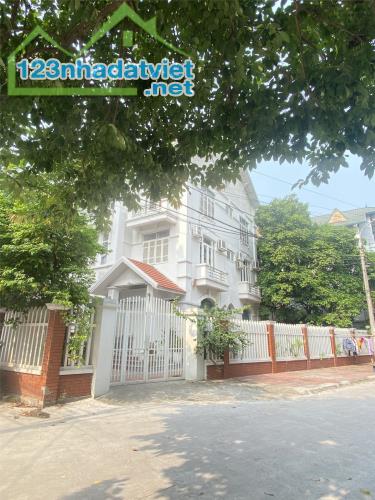Cho thuê nhà nguyên căn villa 9 phòng khép kín tại TP Từ sơn Bắc Ninh - 2