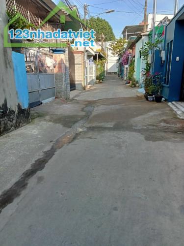 Chủ kẹt cần bán nhà cấp 4 gần chợ Bùi Thái , Phường Tam Hoà - 2