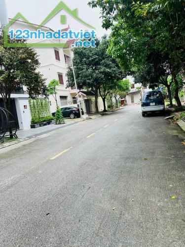 Bán đất mặt phố Tô Hiến Thành, Đông Nam Cường, TP HD, 142.5m2, mt 7.5m, giá tốt - 1