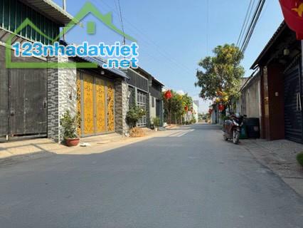 Bán nhà tại khu phố 4B, phường Trảng Dài, Biên Hòa, Đồng Nai - 3