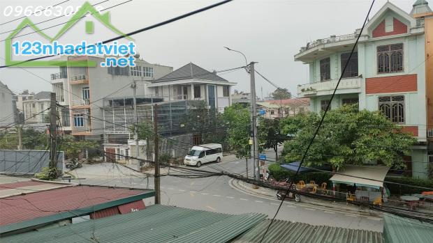 Sở hữu ngôi nhà 2 tầng  tại vị trí đắc địa - Phường Phan Thiết TP Tuyên Quang - 3