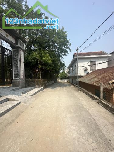 Bán Nhà 2 Tầng kiên cố Kiệt OTO Vào Tận Nơi Bùi Thị Xuân Gần Vịt Thuận ✅✅✅