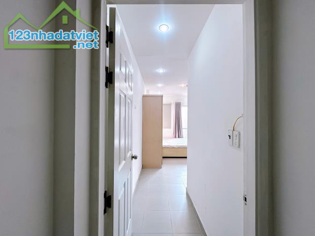 Cho thuê căn hộ dịch vụ - 122 Đặng Văn Ngữ, Phú nhuận, TP HCM - 1