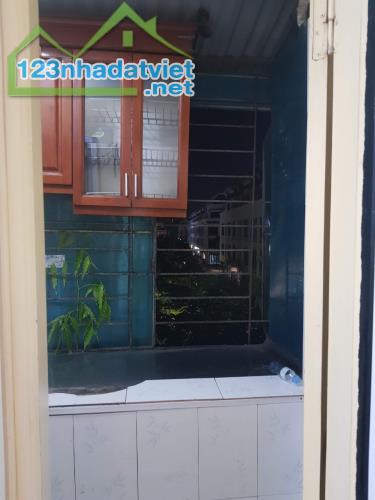 Chính chủ cho thuê căn hộ CCMN 50m2, 2 PN, Full nội thất đường Hàm Nghi View Vinhomes - 1