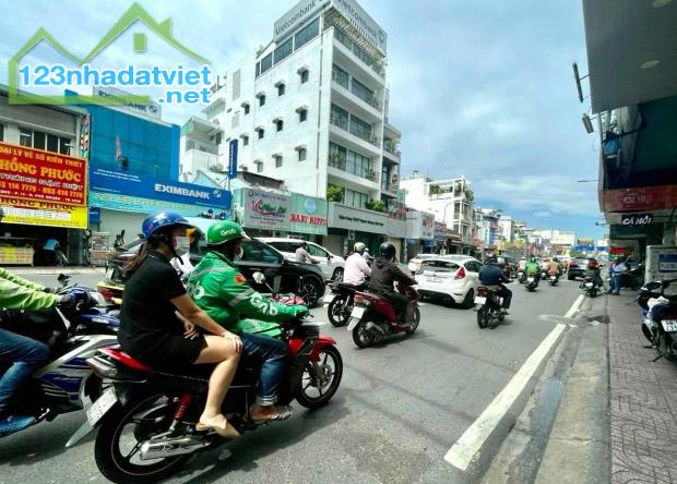 Vỡ nợ bán gấp nhà Song Hành, Tân Phú, Quận 9. Giá 2,35 tỷ/48m2, hẻm xe hơi rộng - 3