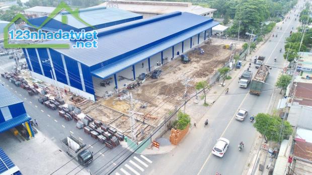 Cần cho thuê kho xưởng 2 mặt tiền Quốc Lộ 22, Hóc Môn, 3.600m2, giá cạnh tranh Hóc Môn - 4