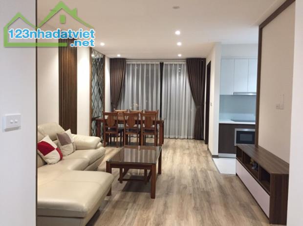 Cho thuê căn hộ Cao Cấp S: 99.4m2  3PN-2WC, đầy đủ đồ . Chân cầu Vĩnh Tuy - Q. Long Biên