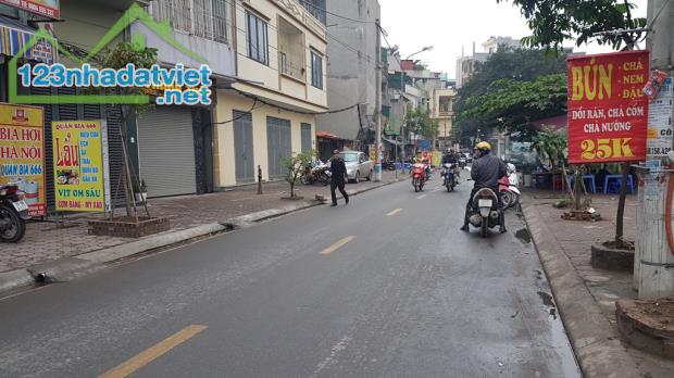 Bán nhà Cực Đẹp đường Gốc Đề - Minh Khai, 45m2, 5 tầng, Ngõ thông, xe 3 gác, Giá 2,9 tỷ