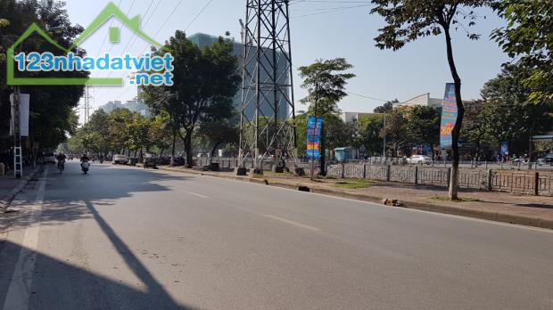 Bán nhà đường Kim Ngưu, 38m2, nhà Cực đẹp, sát Mặt phố, ngõ xe 3 gác tránh, Giá 3,9 tỷ - 4
