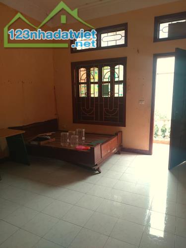 Bán nhà mặt ngõ 559 Kim Ngưu, 45m2, ngõ to Ôtô tránh, Vỉa hè, Kinh doanh, Giá chỉ 4,8 tỷ - 2