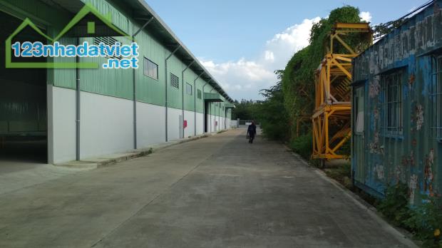 Cho thuê gấp kho xưởng mặt tiền đường Tuyến 2, Ấp 4, Hóc Môn, DT 2500m2, giá tốt Hóc Môn - 2