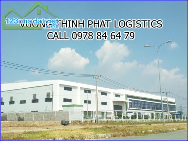 Cho thuê nhà xưởng 3.000m2 container 24h giáp Nguyễn Văn Quá, Quốc lộ 1A, giá rẻ Quận 12 - 4