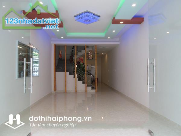 Trung tâm Quận 10, Sư Vạn Hạnh, Hẻm xe hơi, 4*10, chỉ 7 tỷ bảy