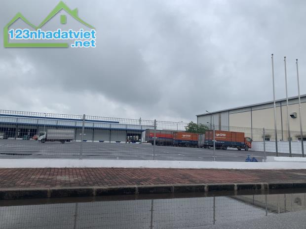 Cho thuê kho xưởng, đất trống DT 10.000m2 tại KCN Đài Tư, Long Biên, Hà Nội.LH. 0866683628