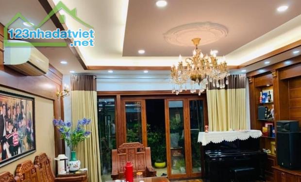 Bán nhà mặt phố Bế Văn Đàn, quận Hà Đông, 70m2, 6 tầng kinh doanh sầm uất chỉ nhỉnh 7 tỷ.