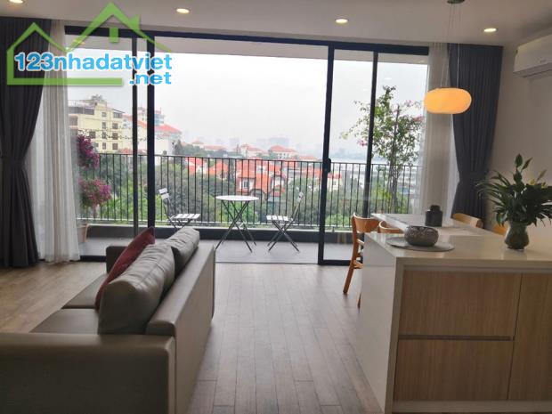 Bán Tòa nhà căn hộ cao cấp Phố Linh Lang, Ba Đình, 9 tầng, mặt tiền 8m, Hiếm đẹp, 42 tỷ.