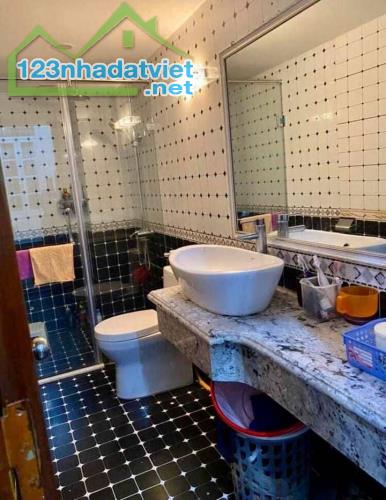 Mặt phố Triệu Việt Vương sầm uất gần Tuệ Tĩnh, MT 8m, 40m2x5T chỉ 23.99 tỷ. - 2