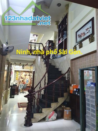 Nhà mặt tiền Ba Gia, P7, Tân Bình, 111m2, 7 tầng, nở hậu. - 3
