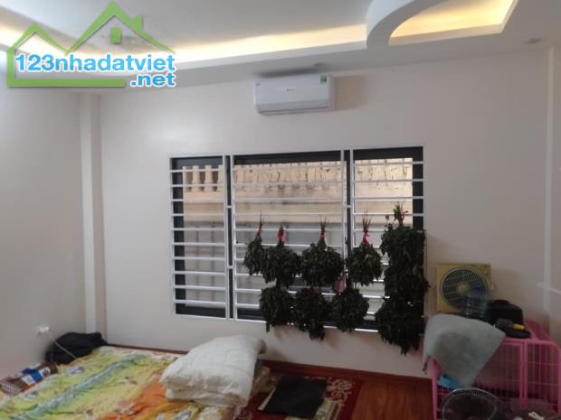 Quan Hoa - Cầu Giấy 5 Tầng 35m2 Nhà mới đẹp ở ngay, 15m ra phố, Giá 5,1 tỷ - 1