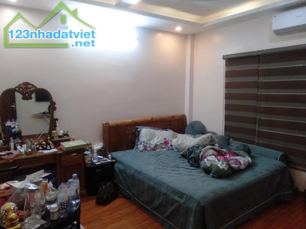 Quan Hoa - Cầu Giấy 5 Tầng 35m2 Nhà mới đẹp ở ngay, 15m ra phố, Giá 5,1 tỷ - 3
