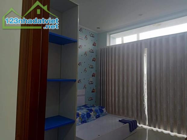 Bán nhà mới CMT8 Quận 10 hẻm xe hơi 4 tầng 35m2 giá chỉ 5.9 tỉ - 1