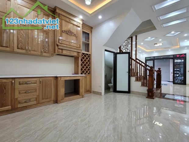 Bán nhà phố Hoàng Ngân 4 Tầng 48m2 Cách oto 10m, Nhà mới xây ở ngay 5,9 Tỷ - 5