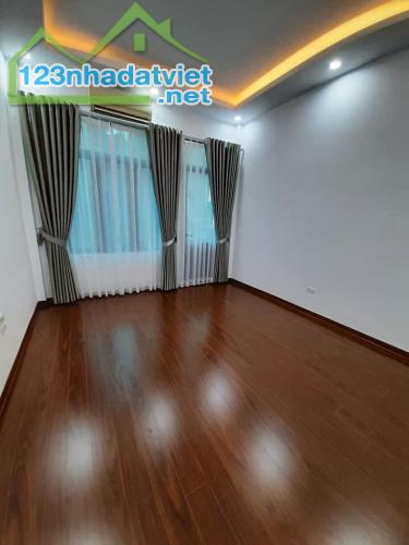 Bán nhà phố Hoàng Ngân 4 Tầng 48m2 Cách oto 10m, Nhà mới xây ở ngay 5,9 Tỷ - 3