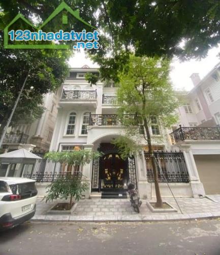 Bán gấp Biệt thự Việt Hưng, DT200m², MT10m, An sinh cực đỉnh, Ở sướng. - 3