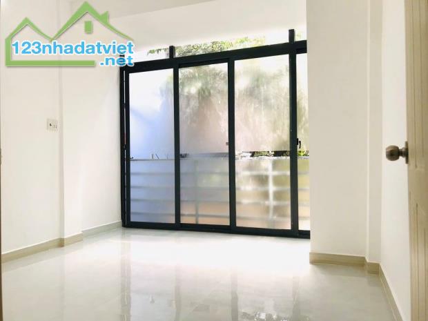 Bán nhà Hoàng Hoa Thám, Bình Thạnh, 46m2, chỉ 6,1 tỷ còn TL. - 2